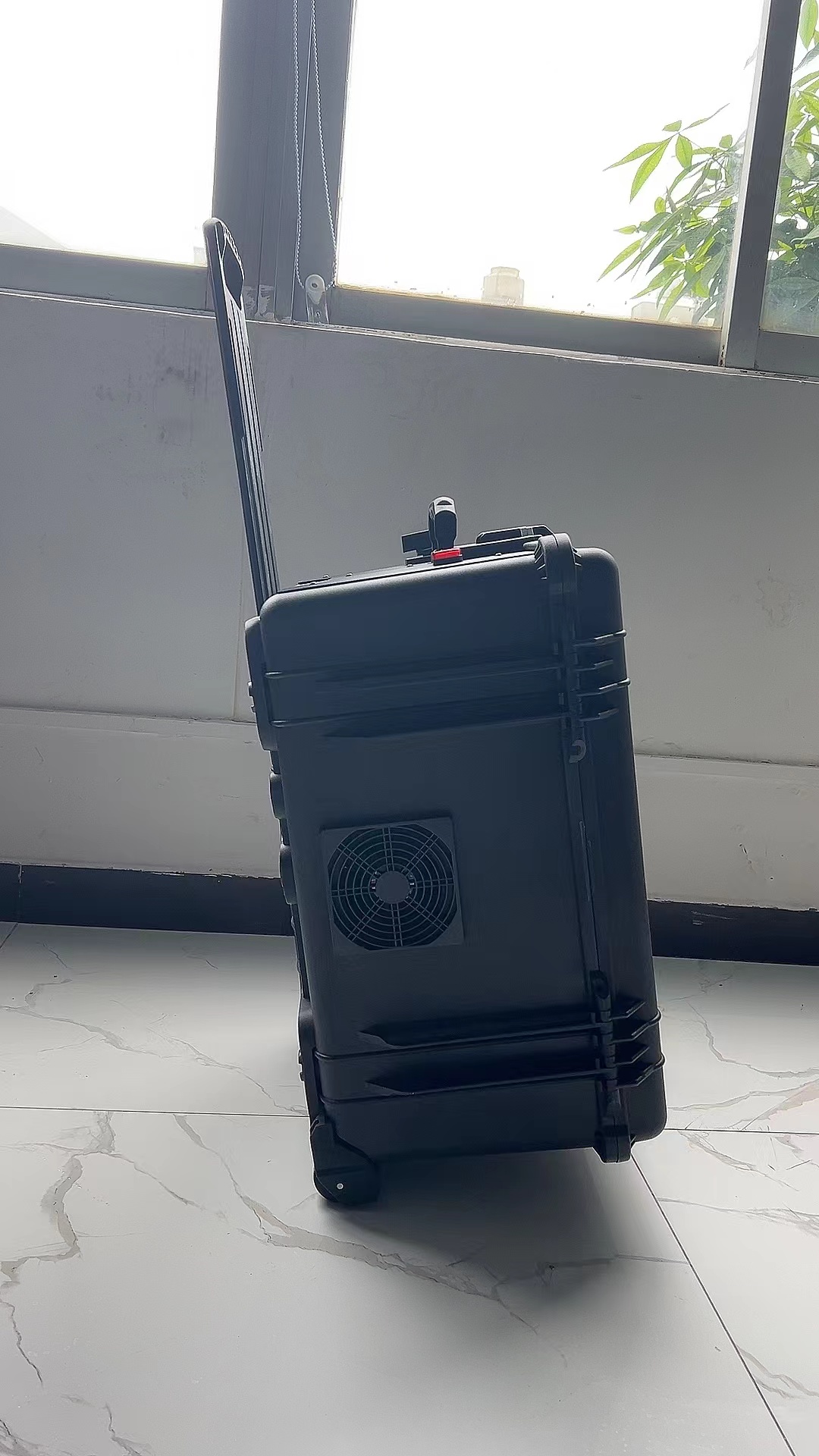 枝江手拉箱型移动通信干扰器